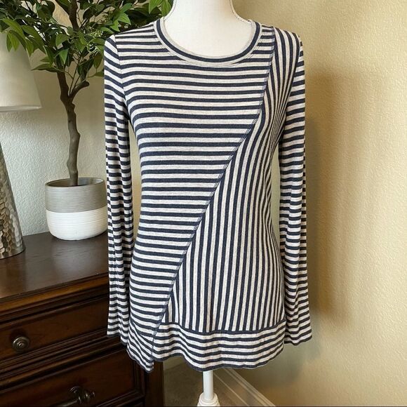 Cabi Ernest Top Shirt Striped Long Sleeve Tee 3228 Sz XS - Picture 2 of 3